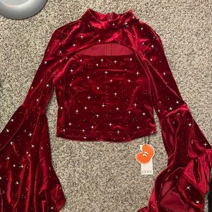 velvet star pattern bell sleeve top